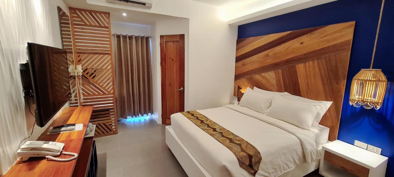 The Paragon Boracay Suites Manoc-Manoc Esterno foto